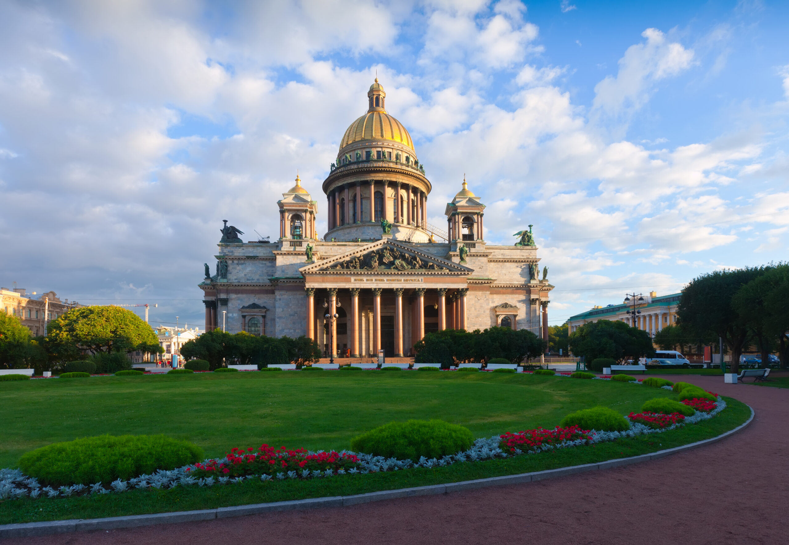 saint isaac s cathedral st petersburg scaled
